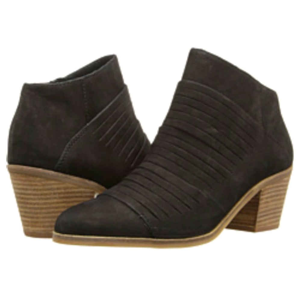 LUCKY BRAND ZAVRINA BOOTIE Black size 11M